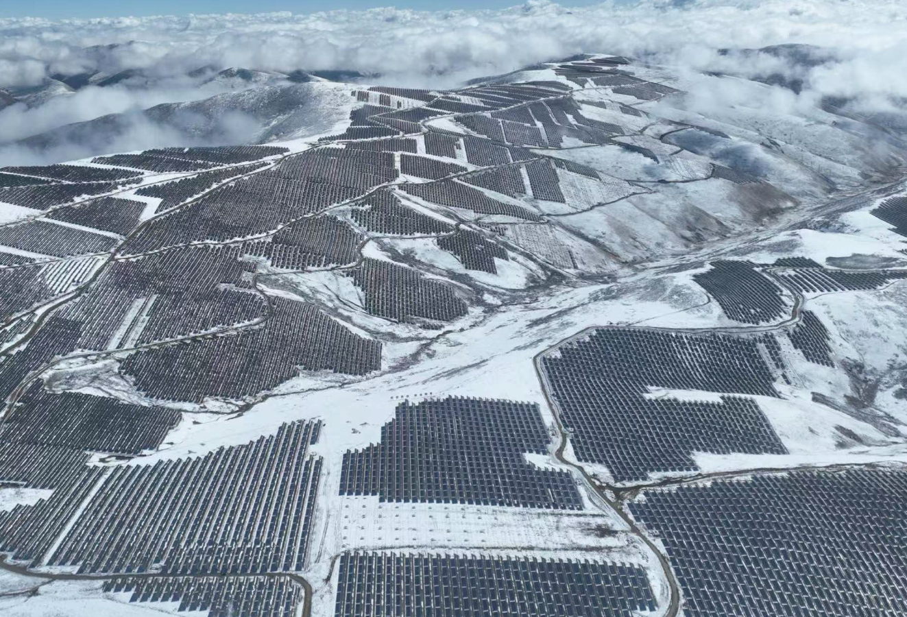 Utility-Scale PV Solutions in Taizhou, Z