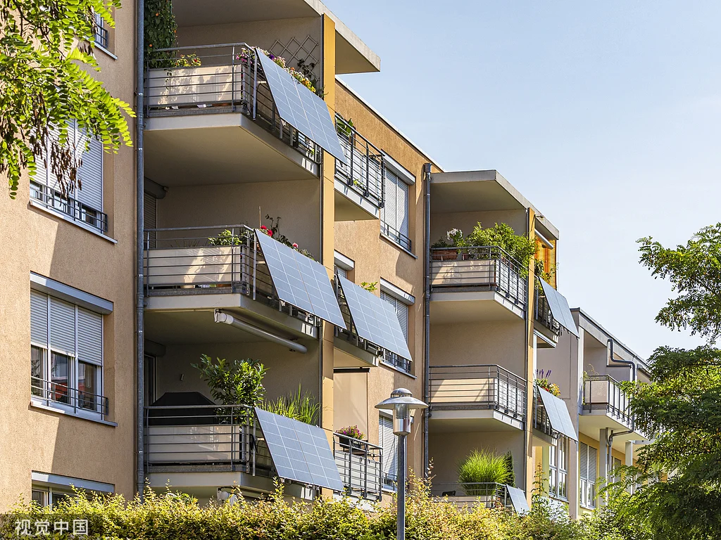 Balcony‑Mounted PV Panels